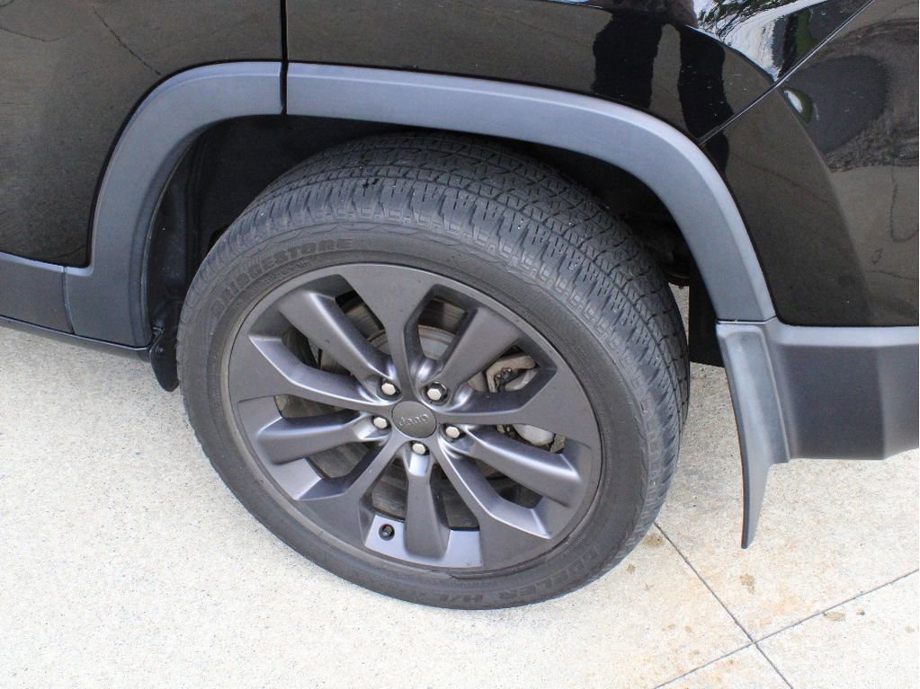 Used 2021 Jeep Cherokee Latitude Lux 80th Anniv w/ Quick Order Package 26U 80TH AWD/4WD image 10