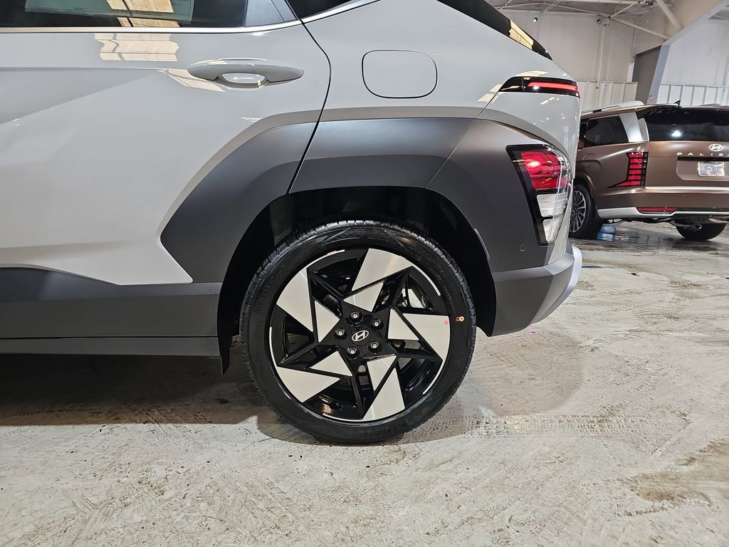 New 2026 Hyundai Kona Limited FWD image 33