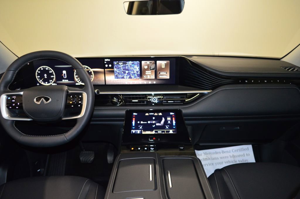 Certified 2025 INFINITI QX80 Pure RWD image 36