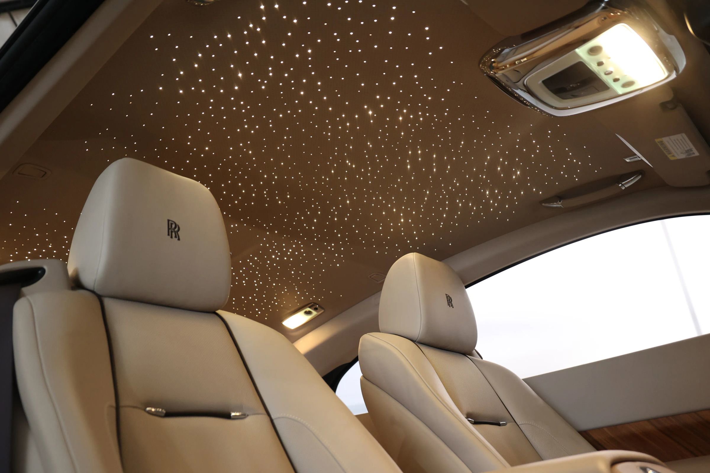 Used 2014 Rolls-Royce Wraith image 5