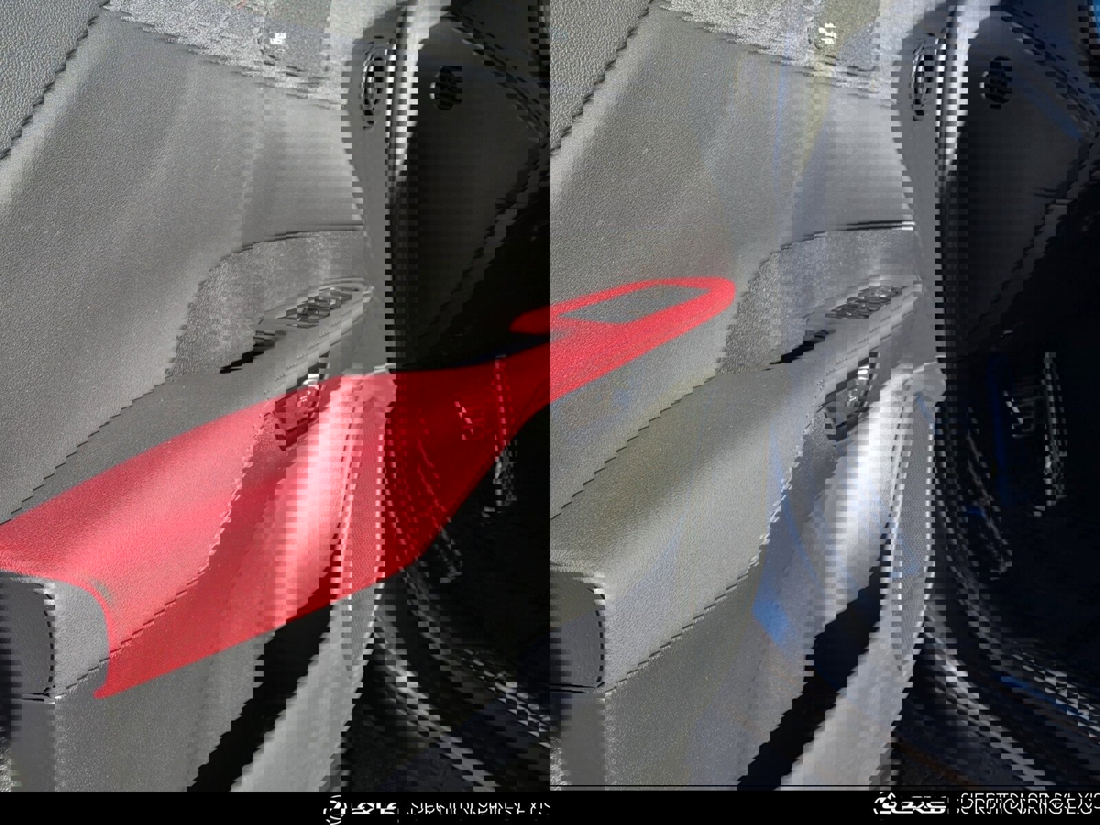 Certified 2023 Lexus RX 500h F Sport image 12