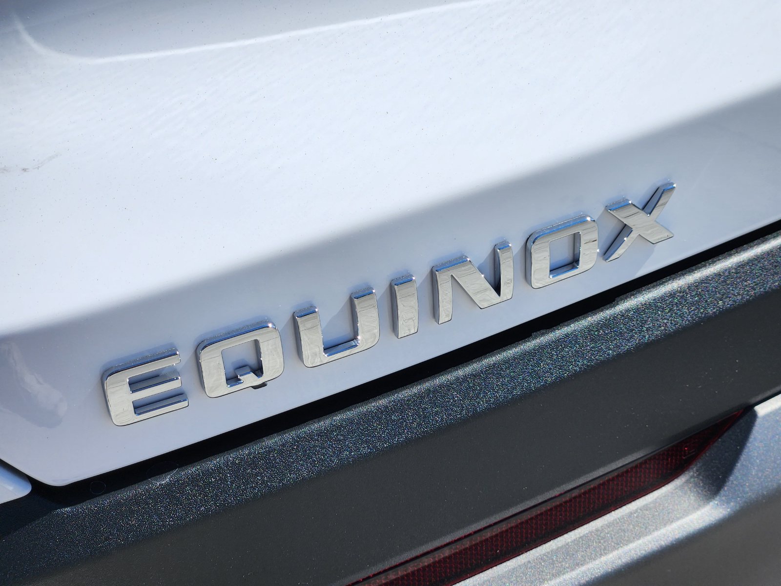 New 2027 Chevrolet Equinox LT FWD image 12