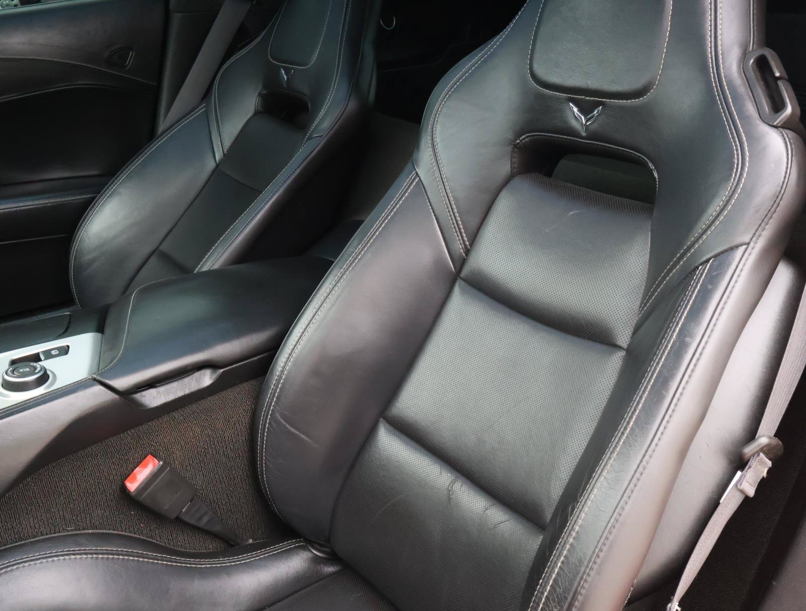 Used 2014 Chevrolet Corvette Stingray Coupe w/ 3LT Preferred Equipment Group RWD image 12