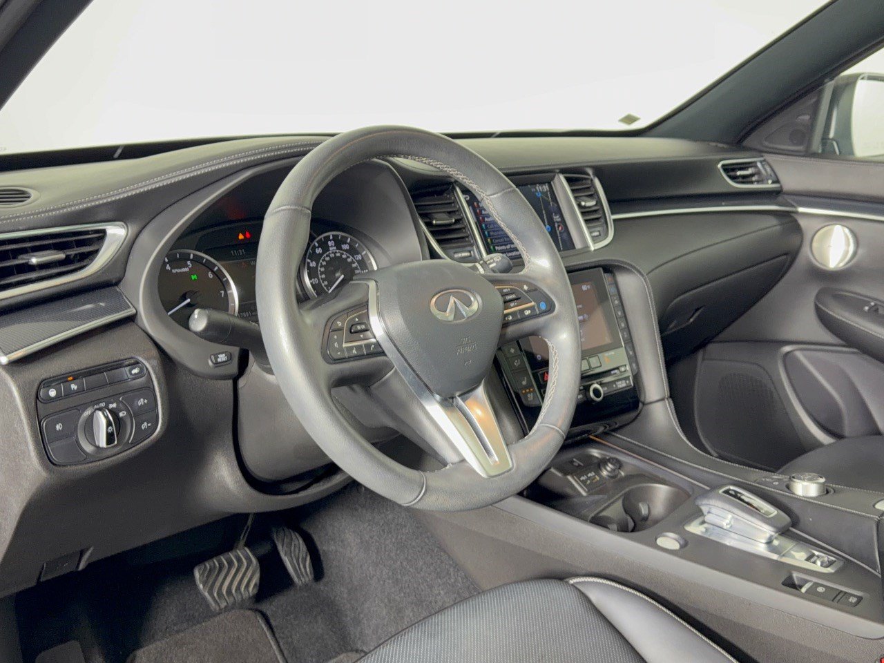 Used 2024 INFINITI QX50 Sport w/ Cargo Package FWD image 4