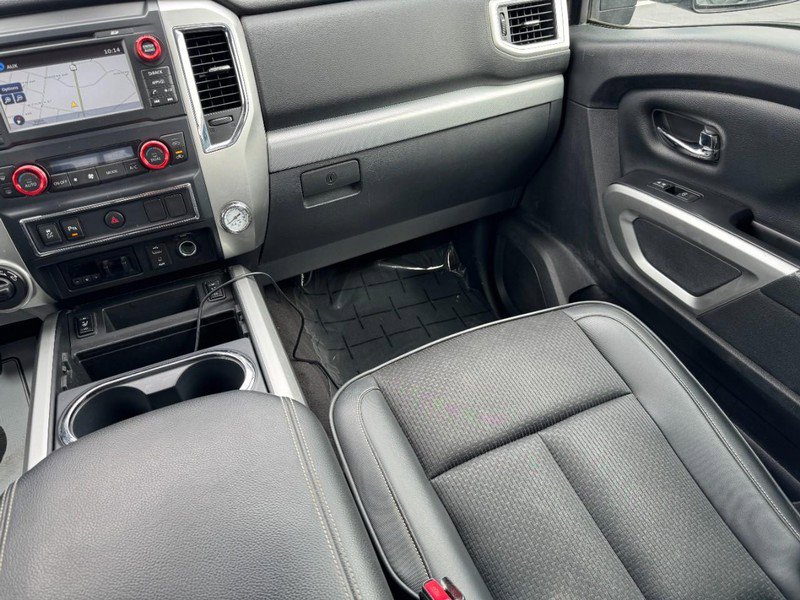 Used 2016 Nissan Titan PRO-4X image 15