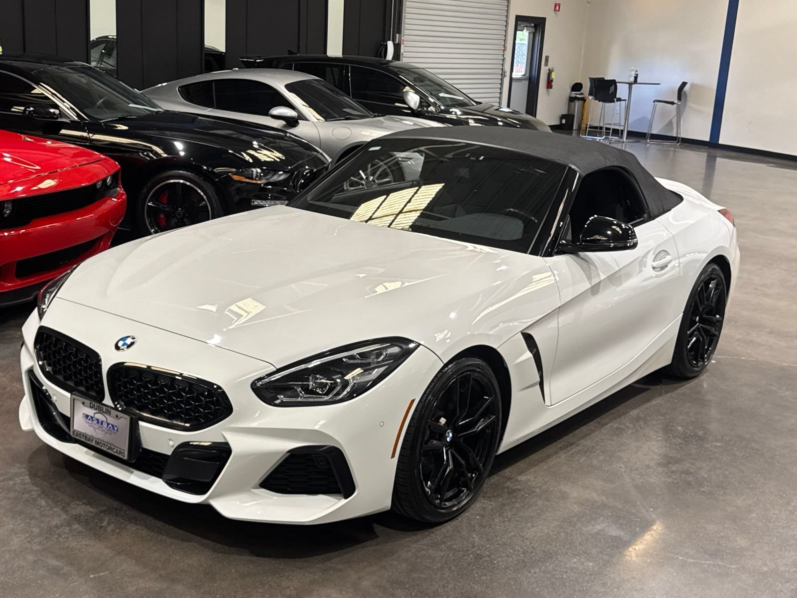 Used 2020 BMW Z4 sDrive30i w/ M Sport Package RWD image 9