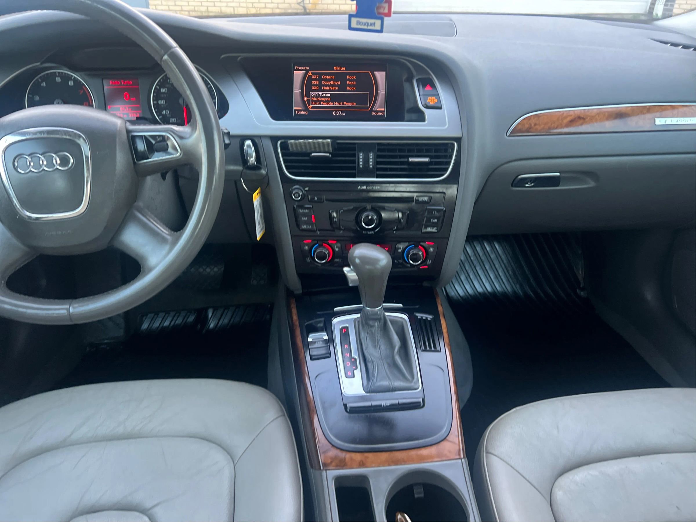 Used 2011 Audi A4 2.0T Premium Plus image 16