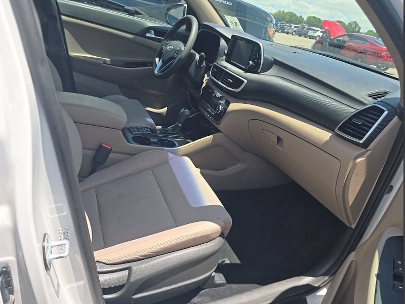 Used 2019 Hyundai Tucson Sport FWD image 17