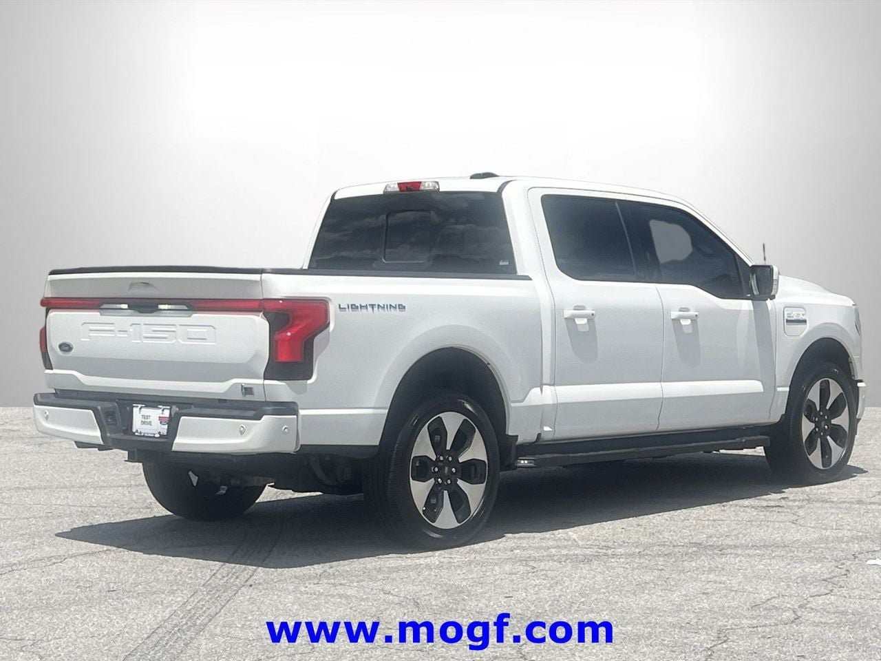 Certified 2023 Ford F150 Lightning Platinum AWD/4WD image 3