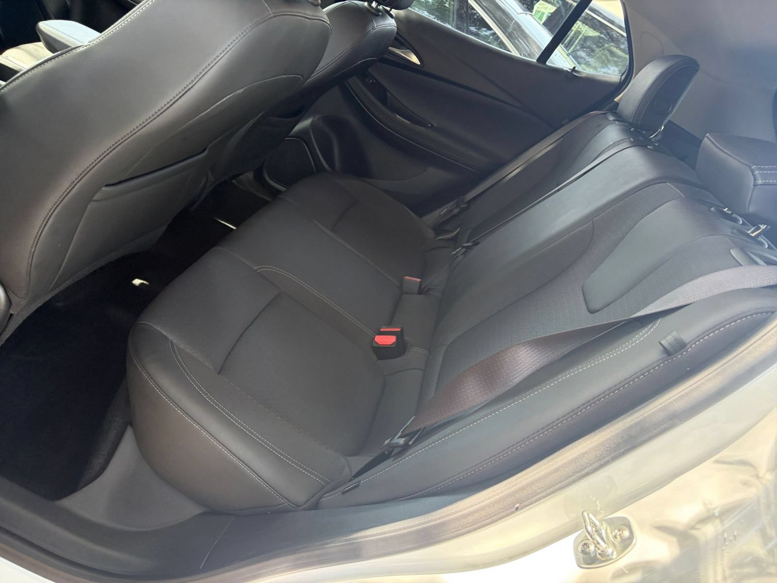 Used 2025 Buick Encore GX Preferred FWD image 38
