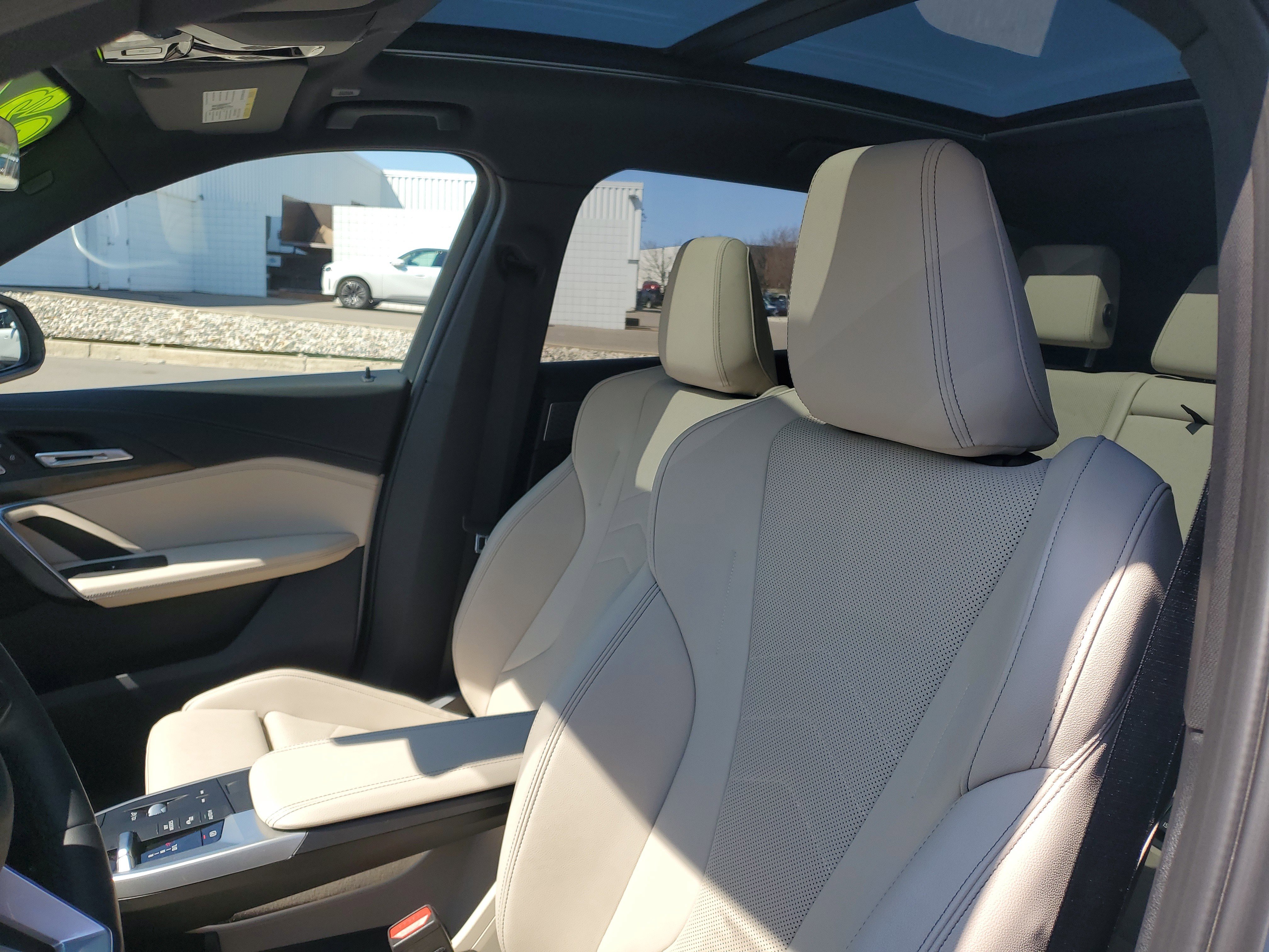 Certified 2023 BMW X1 xDrive28i w/ Premium Package image 7