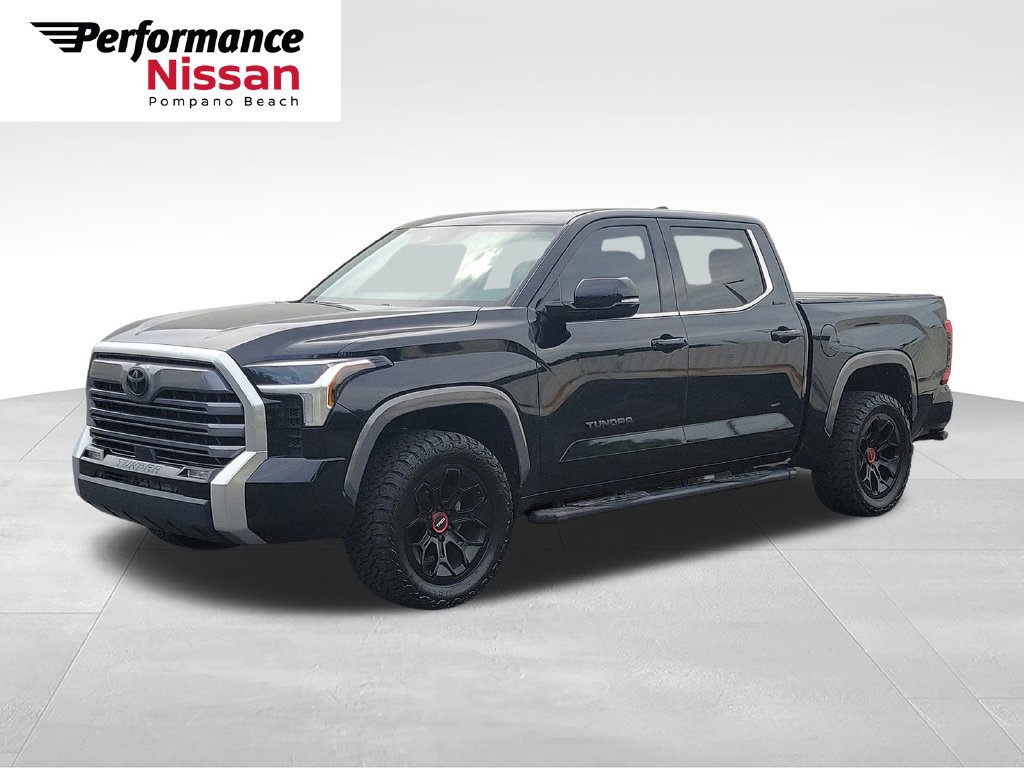 Used 2023 Toyota Tundra Limited w/ Power Package AWD/4WD image 1