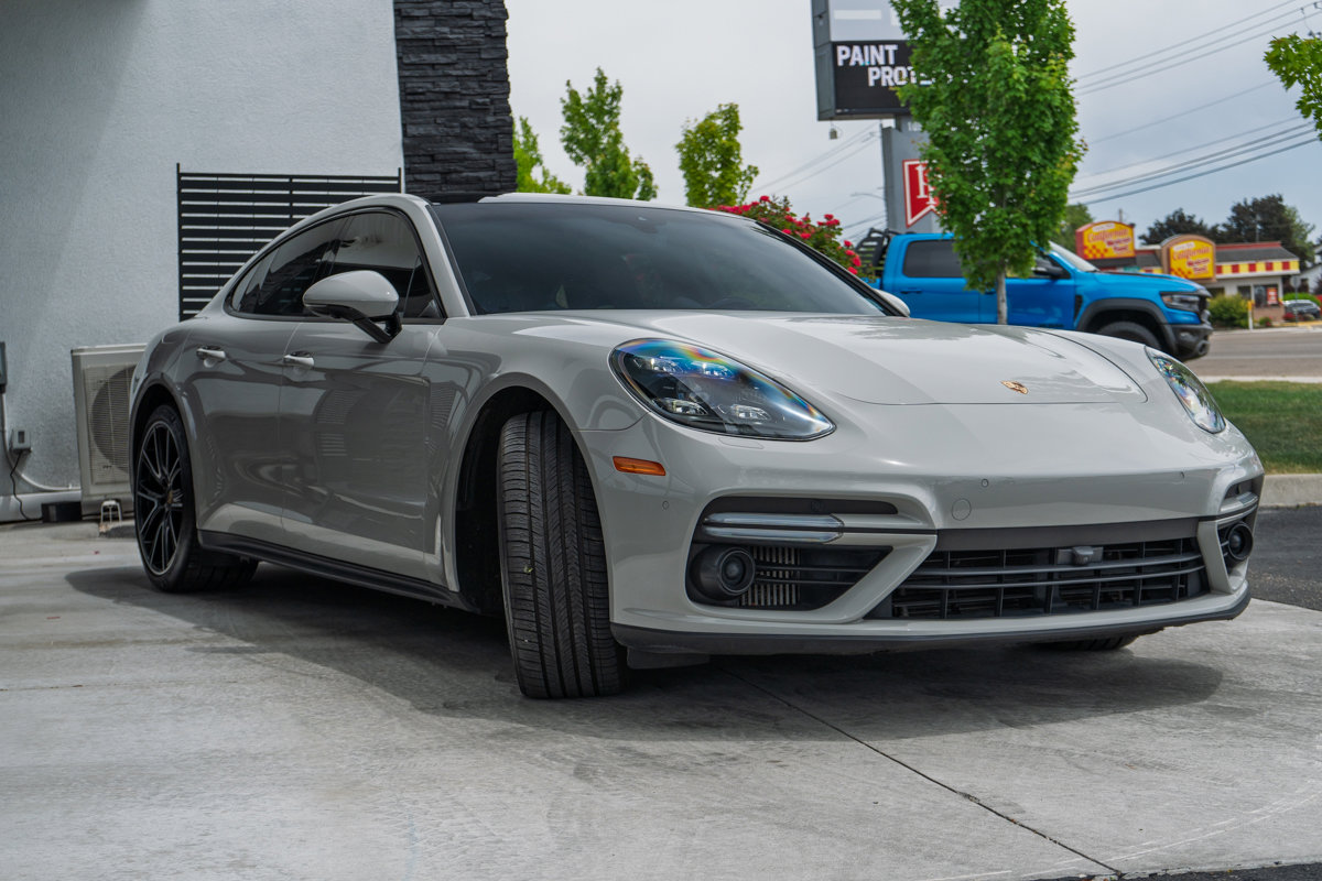 Used 2018 Porsche Panamera Turbo AWD/4WD image 5