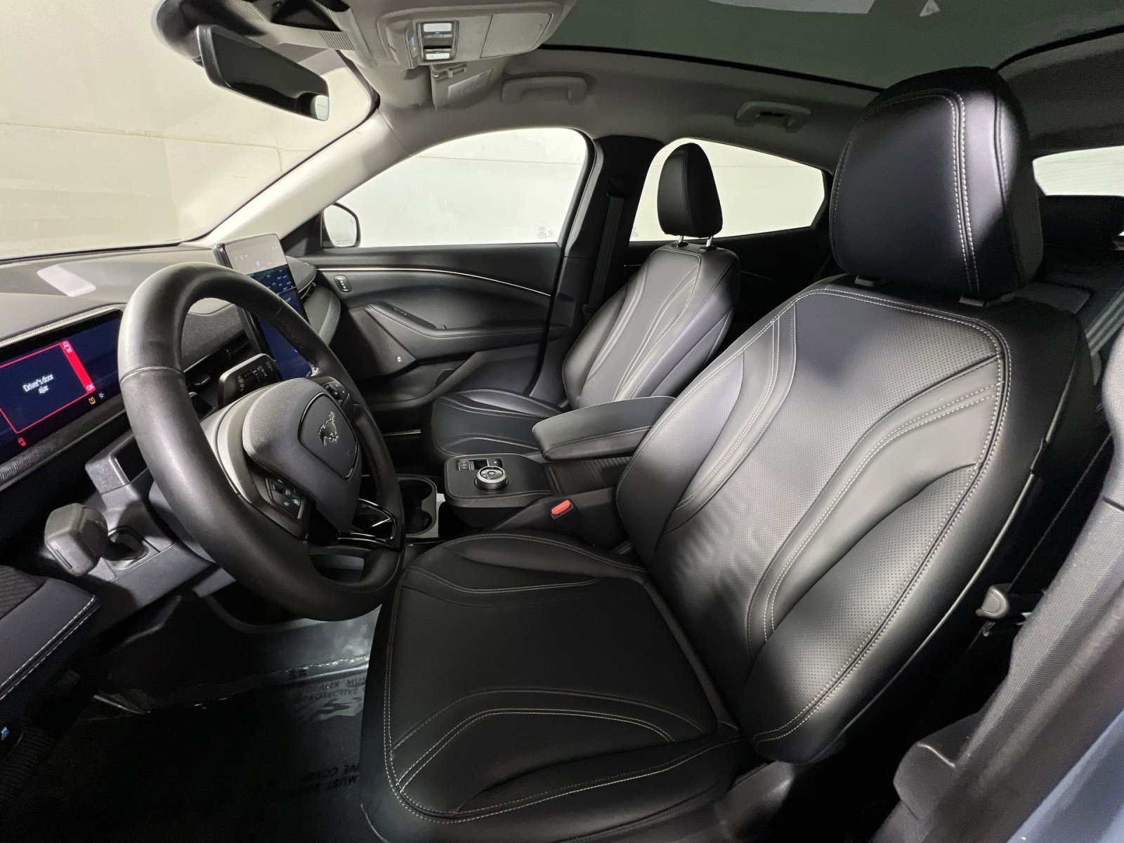 Used 2023 Ford Mustang Mach-E Premium image 13