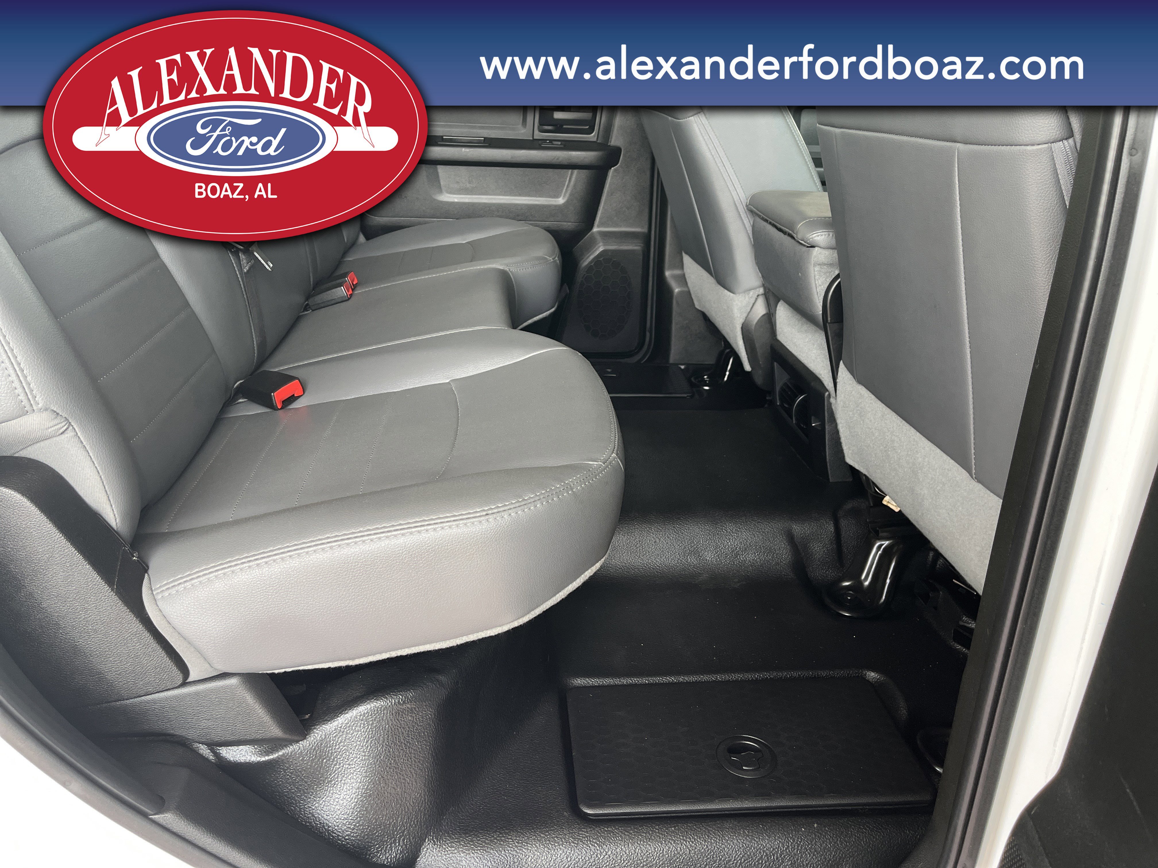 Used 2018 RAM 2500 Tradesman w/ Protection Group image 22
