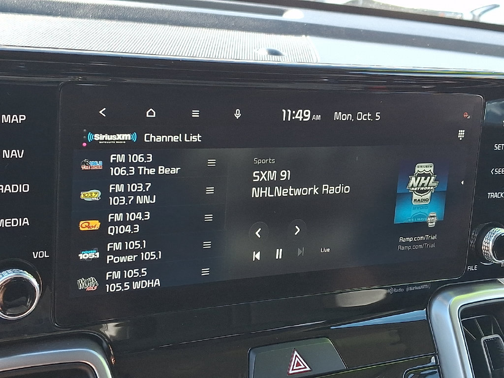 Certified 2023 Kia Sorento S AWD/4WD image 19