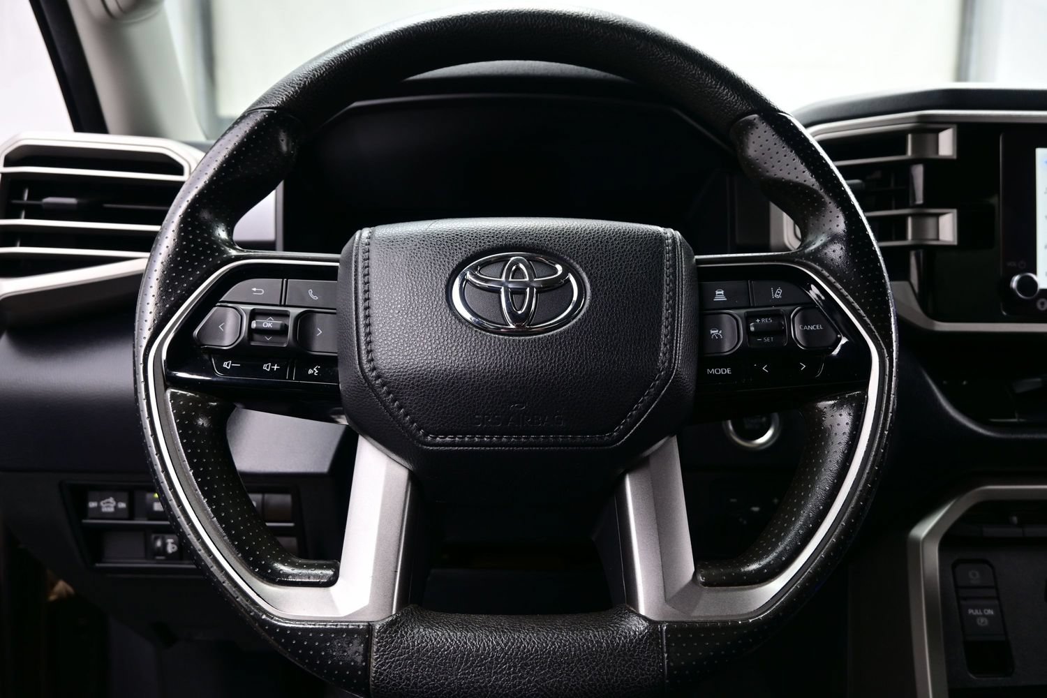 Used 2023 Toyota Tundra SR5 AWD/4WD image 23
