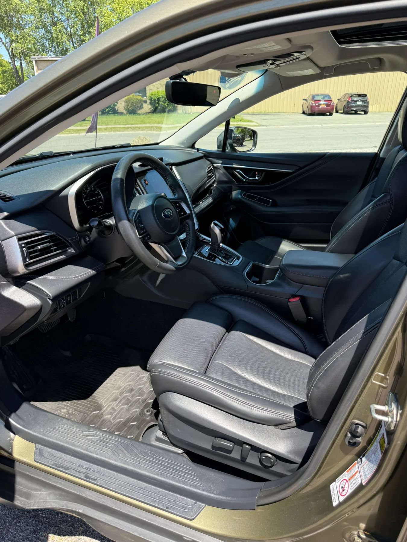 Used 2020 Subaru Outback Limited AWD/4WD image 21