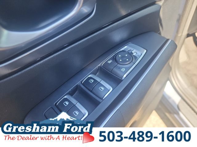 Used 2023 Kia Sorento LX AWD/4WD image 17