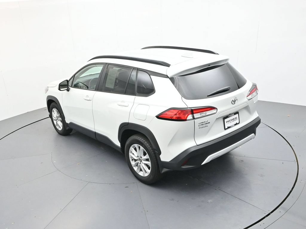 Used 2024 Toyota Corolla Cross LE FWD image 21