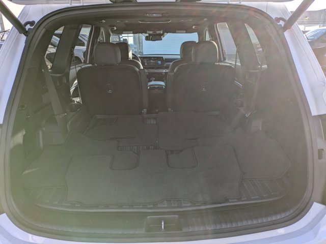 Used 2024 Kia Telluride EX X-Line image 11