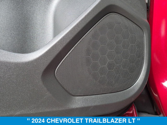 Used 2024 Chevrolet TrailBlazer LT w/ Driver Confidence Package AWD/4WD image 13