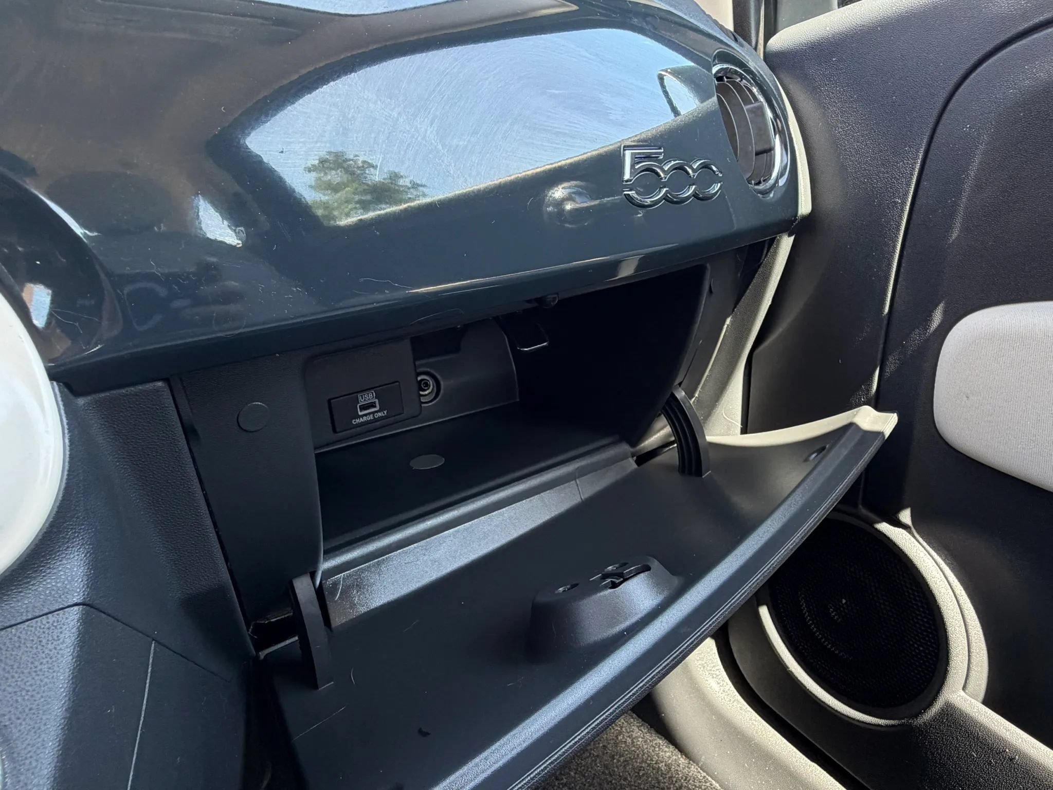 Used 2017 FIAT 500 Pop FWD image 27