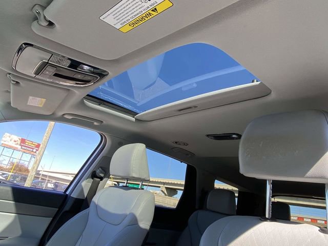 Used 2022 Hyundai Palisade SEL w/ Premium Package image 17