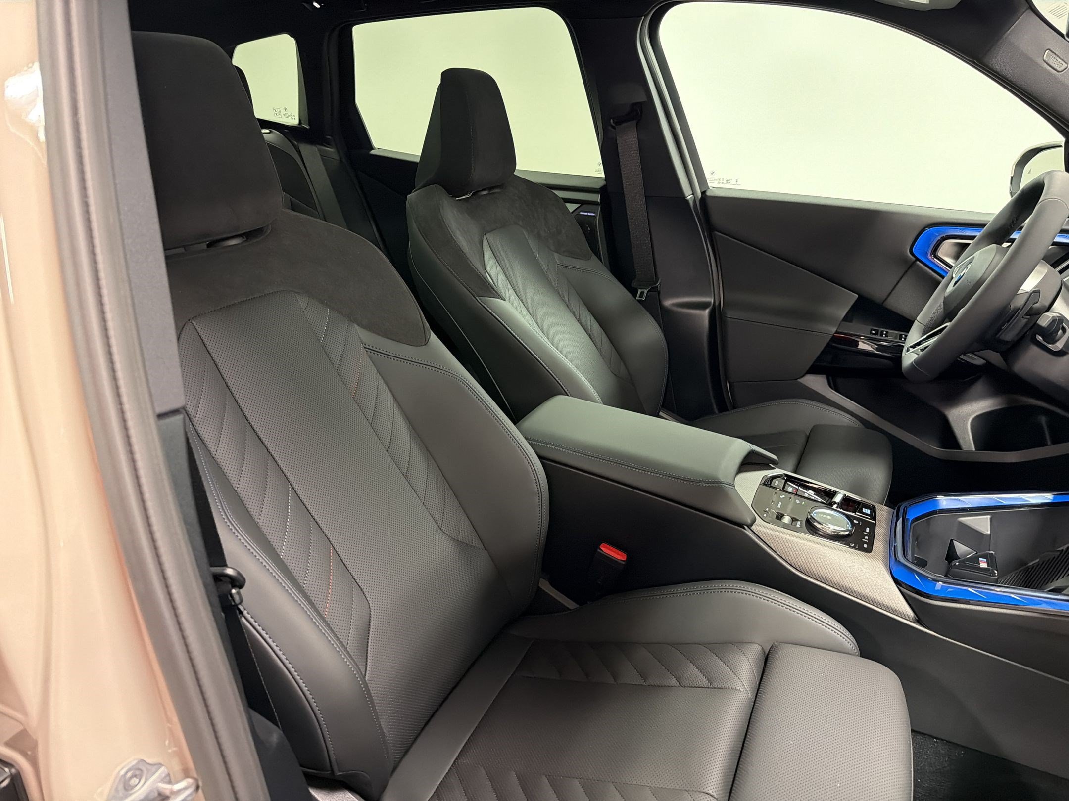 New 2026 BMW X3 xDrive30i w/ Premium Package AWD/4WD image 25