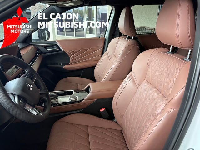 Used 2025 Mitsubishi Outlander SEL FWD image 12