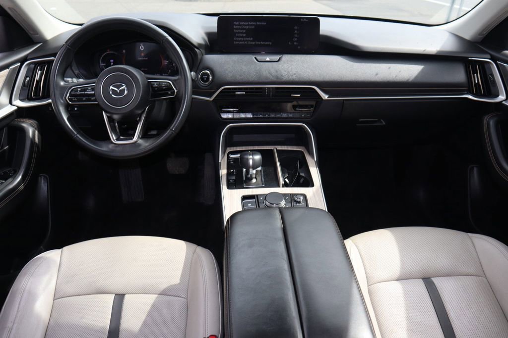 Used 2024 MAZDA CX-90 Plug-In Hybrid w/ Preferred AWD/4WD image 13