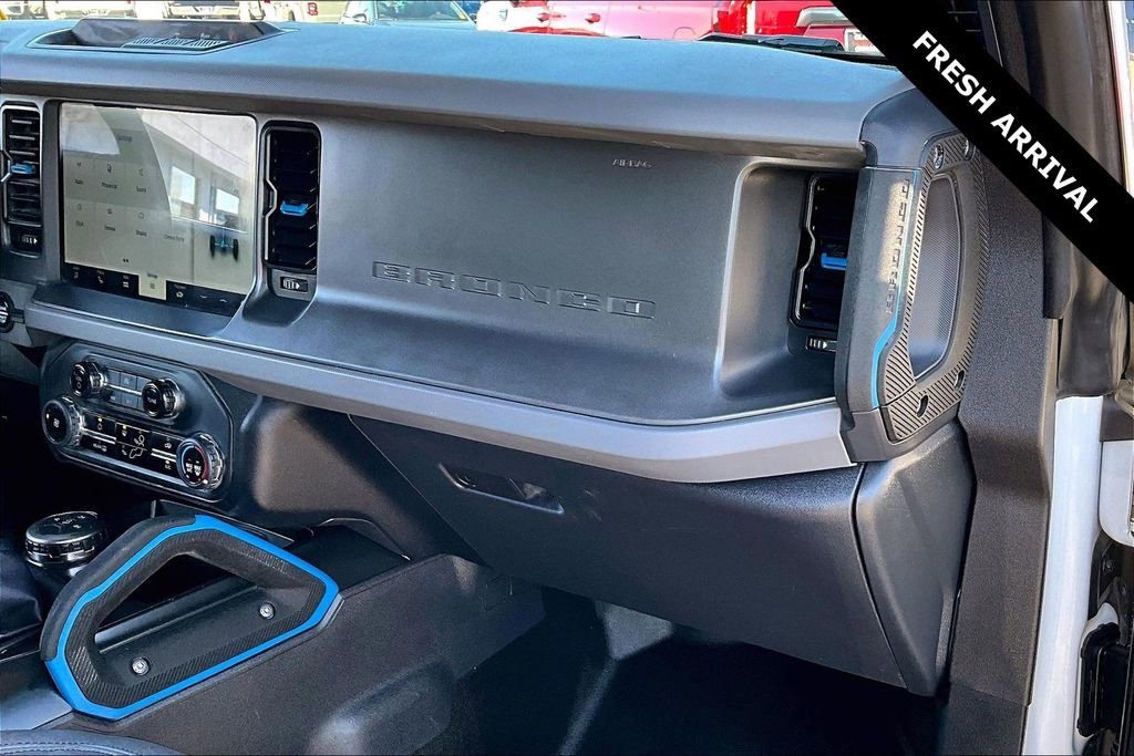 Used 2024 Ford Bronco Black Diamond image 25