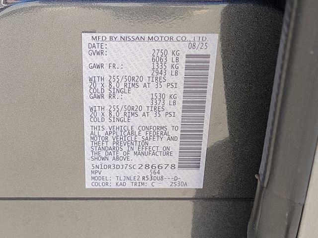 Used 2025 Nissan Pathfinder Platinum w/ Cargo Package AWD/4WD image 18