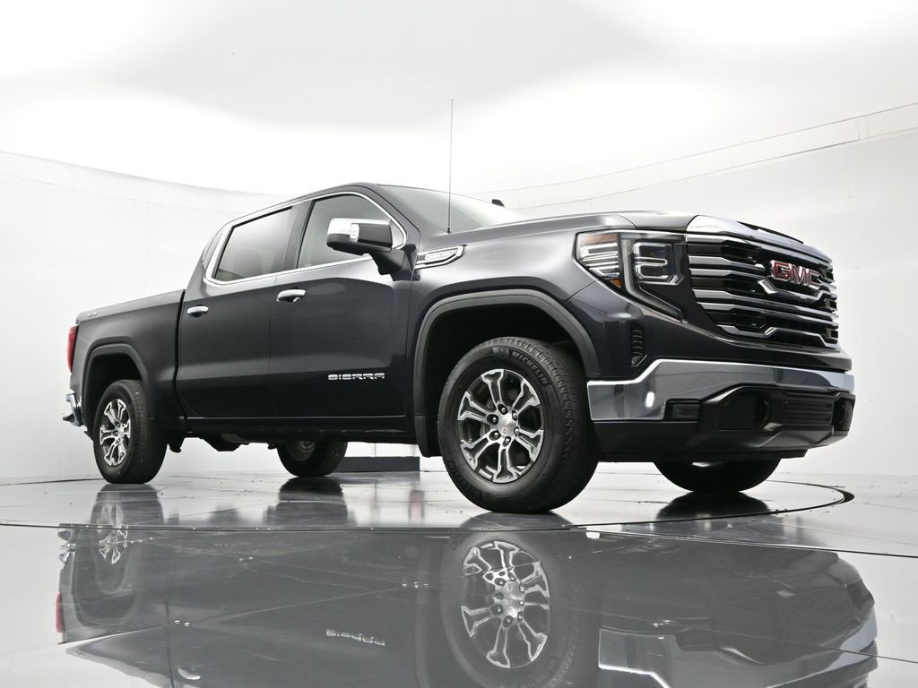 Certified 2025 GMC Sierra 1500 SLT image 39