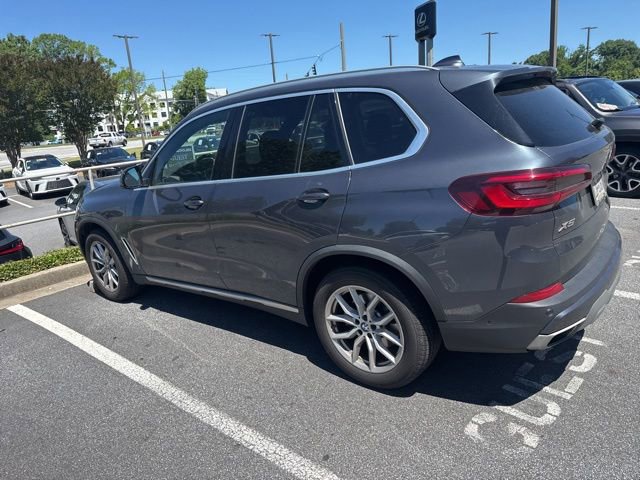 Used 2022 BMW X5 xDrive40i w/ Premium Package AWD/4WD image 8
