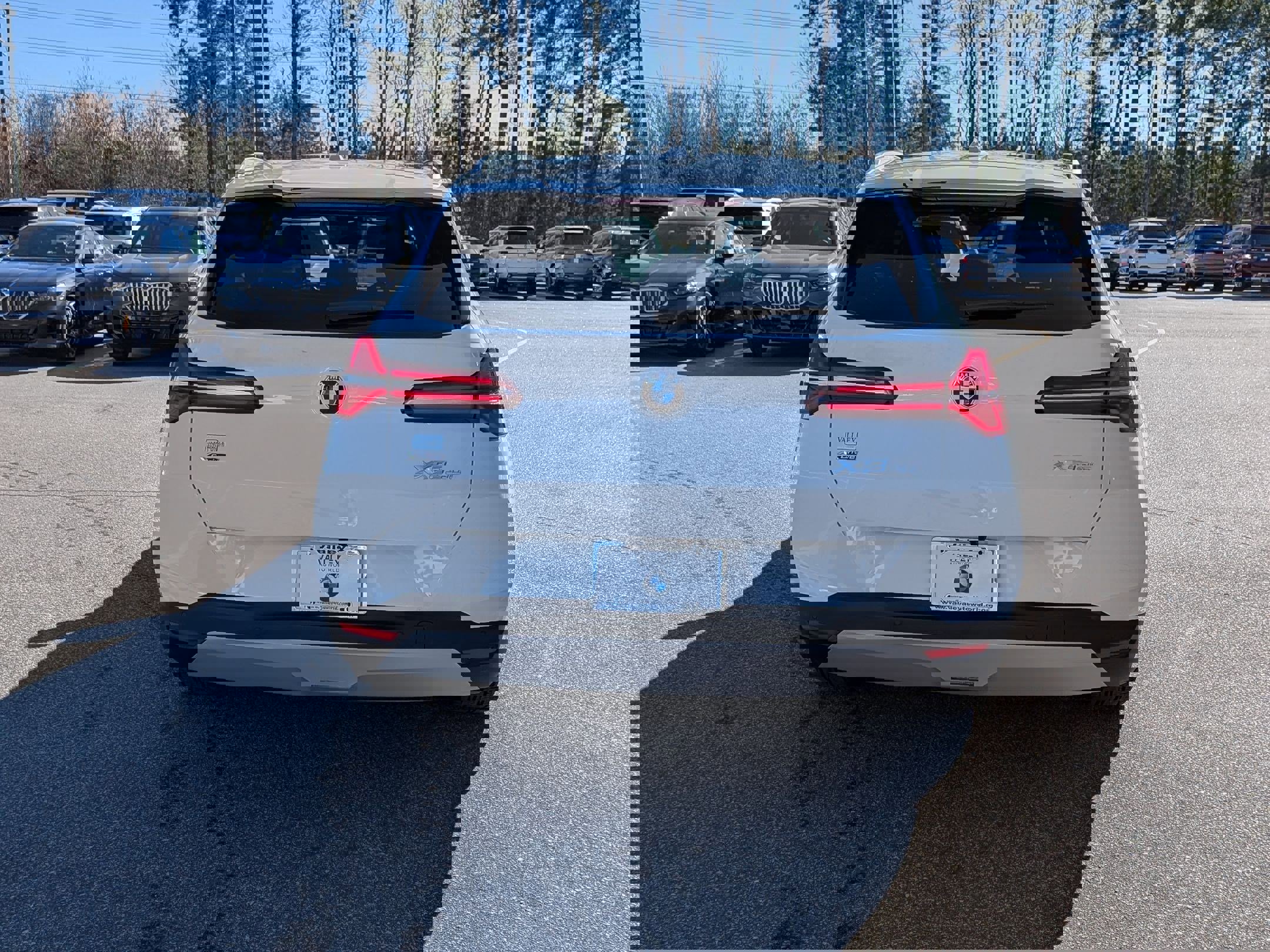 Used 2025 BMW X3 xDrive30i w/ Convenience Package image 4