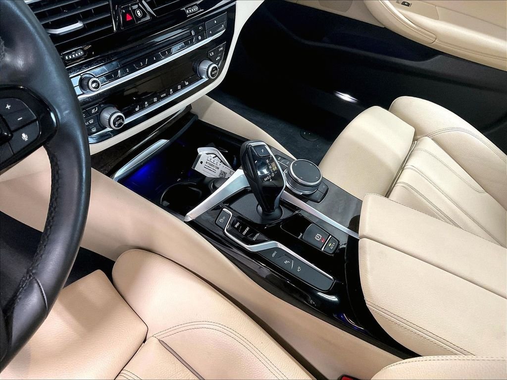 Used 2019 BMW 530e xDrive w/ Convenience Package AWD/4WD image 20