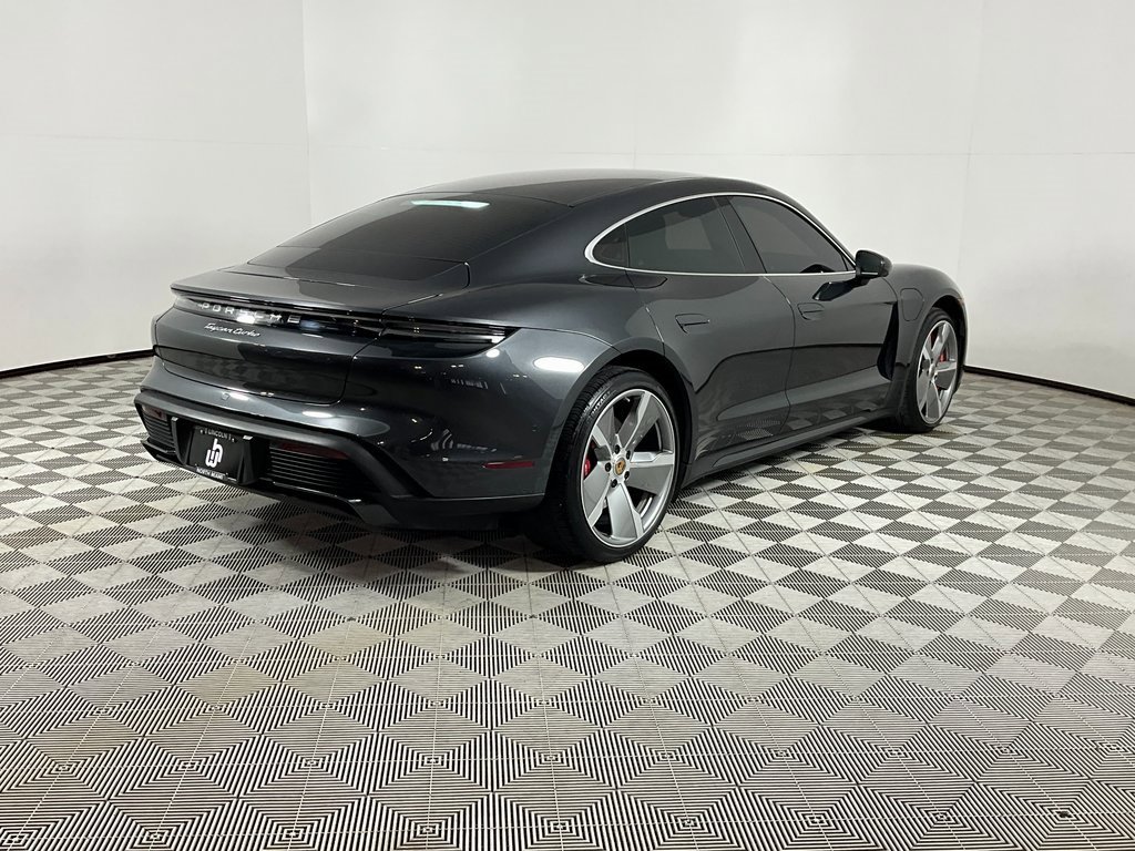 Used 2020 Porsche Taycan Turbo image 4