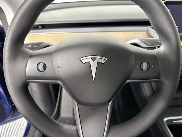 Used 2022 Tesla Model Y Long Range AWD/4WD image 19