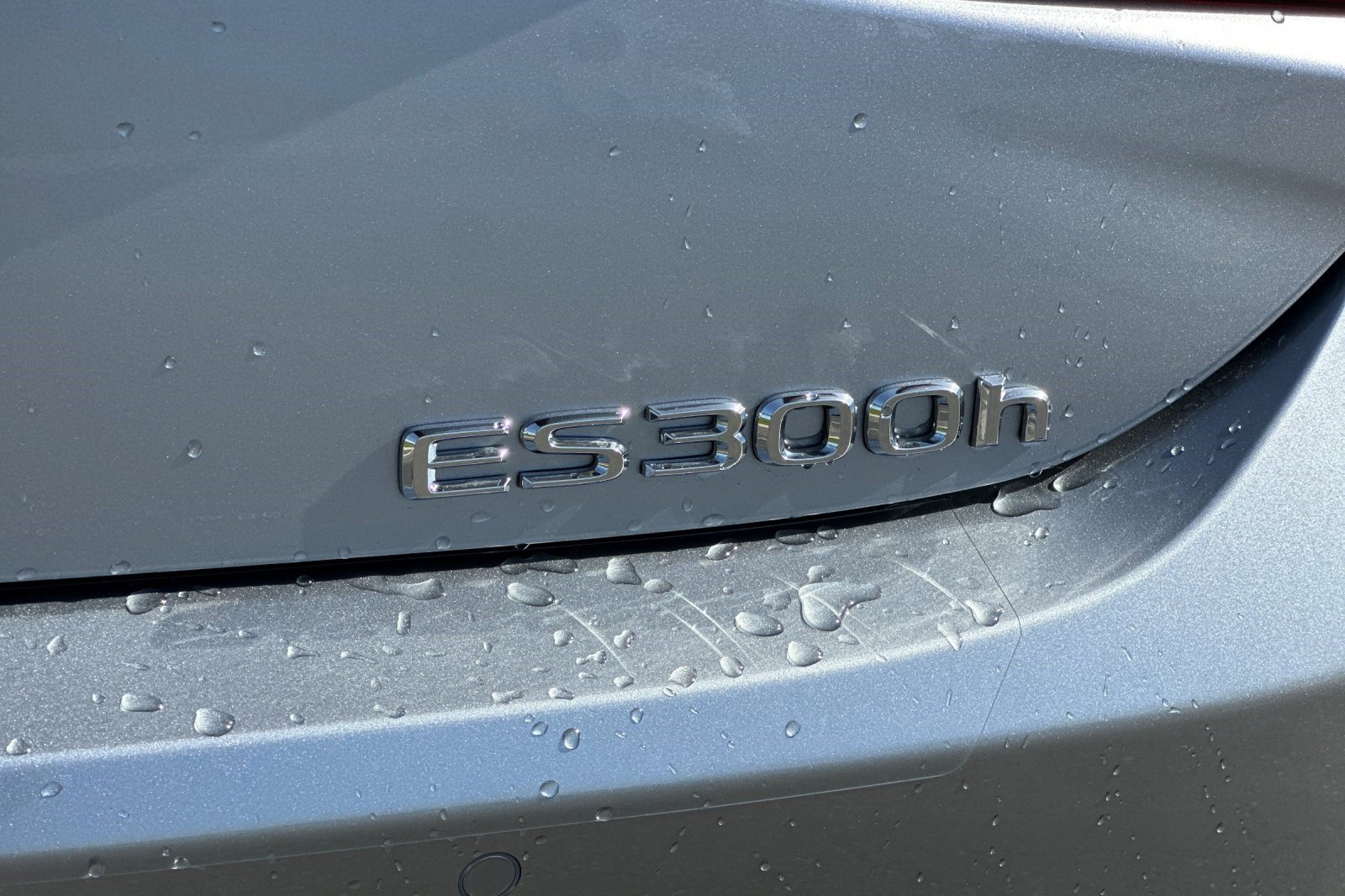 Certified 2025 Lexus ES 300h w/ Premium Package image 37