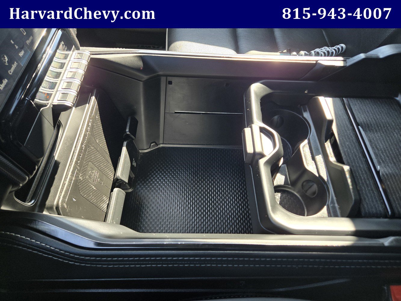 Used 2022 RAM 1500 Limited w/ Body-Colour Bumper Group AWD/4WD image 15