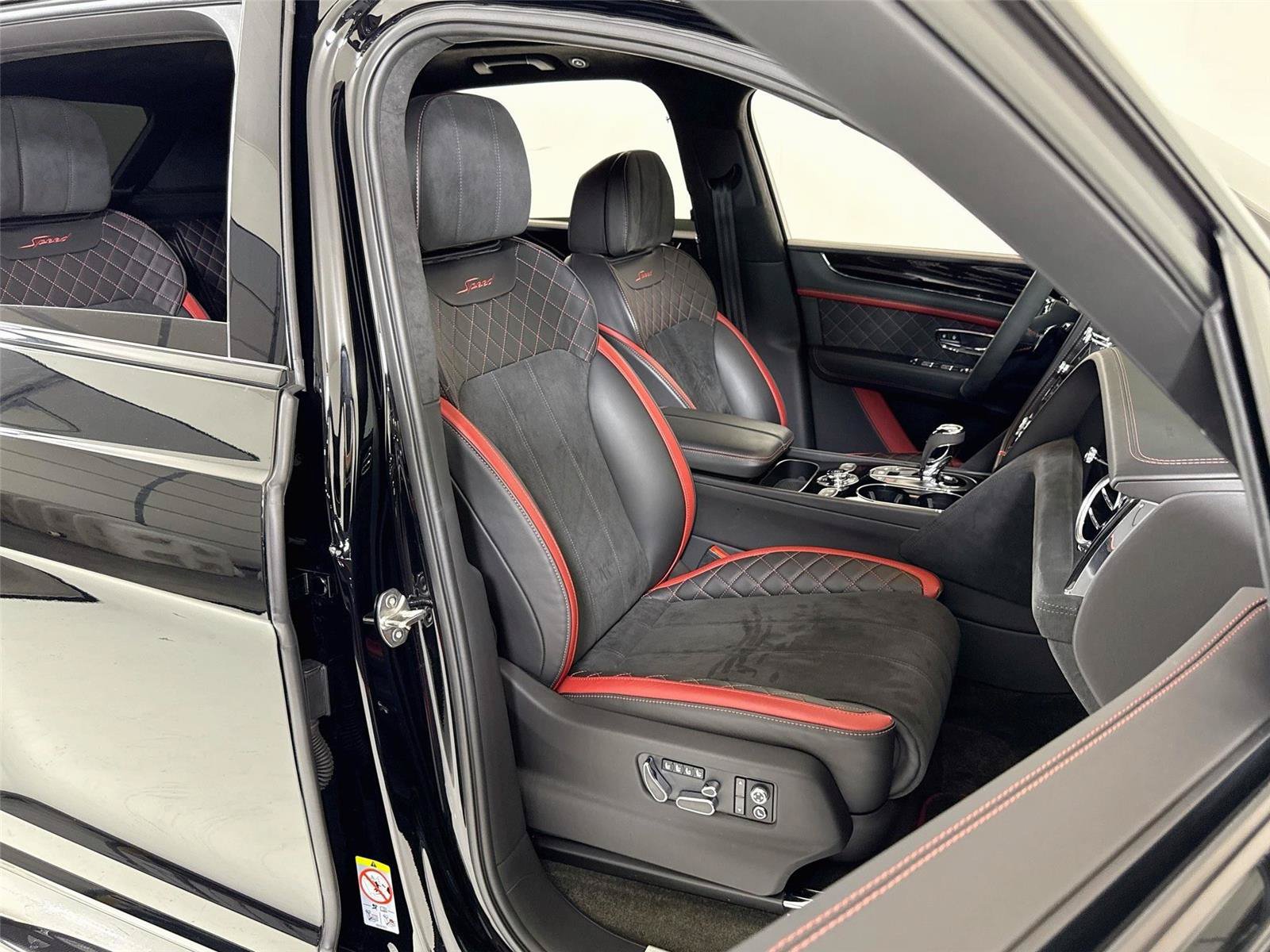 Used 2020 Bentley Bentayga Speed AWD/4WD image 33
