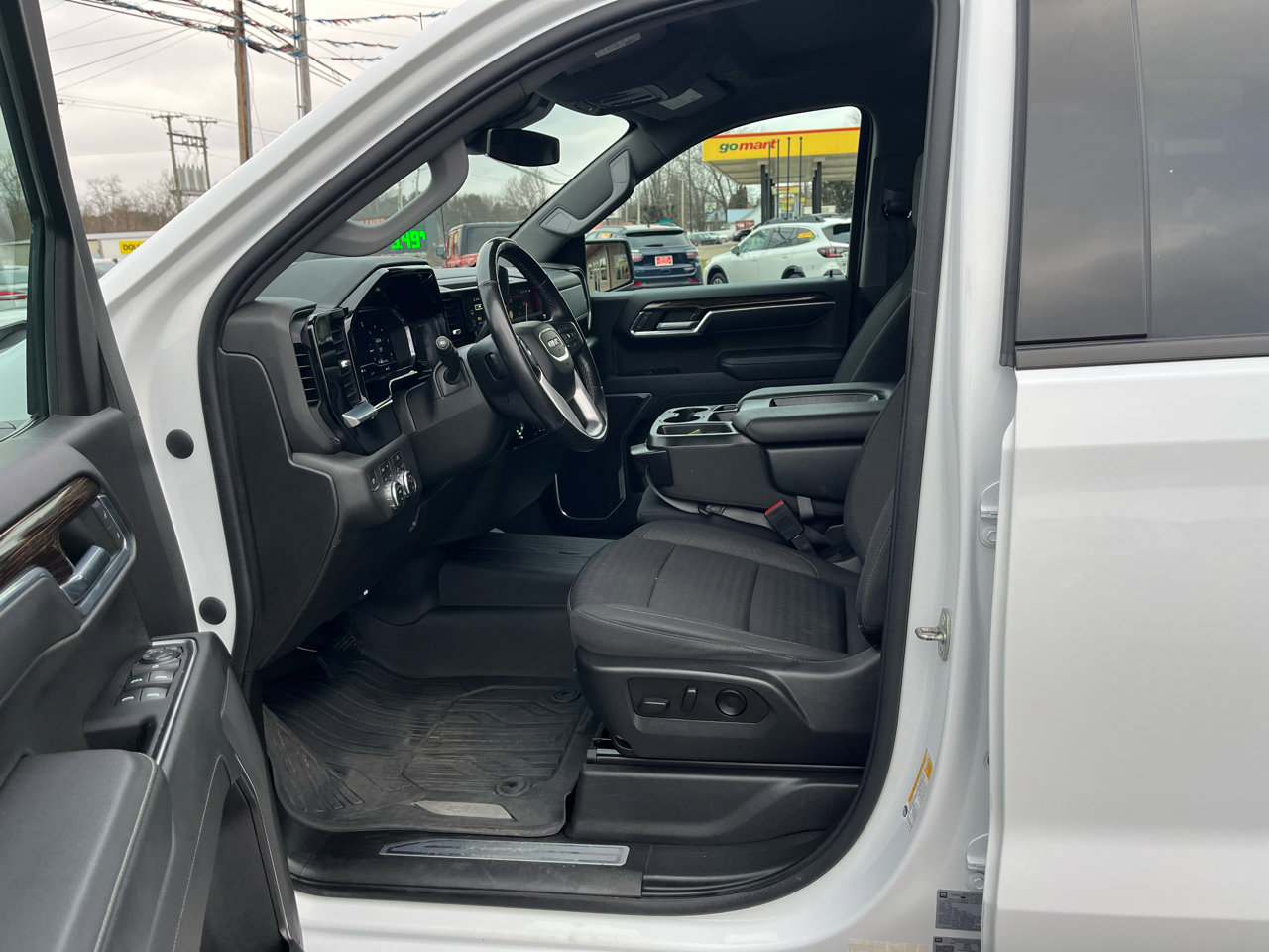 Used 2022 GMC Sierra 1500 Elevation image 12