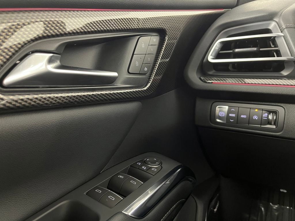 New 2026 Chevrolet Traverse High Country image 22