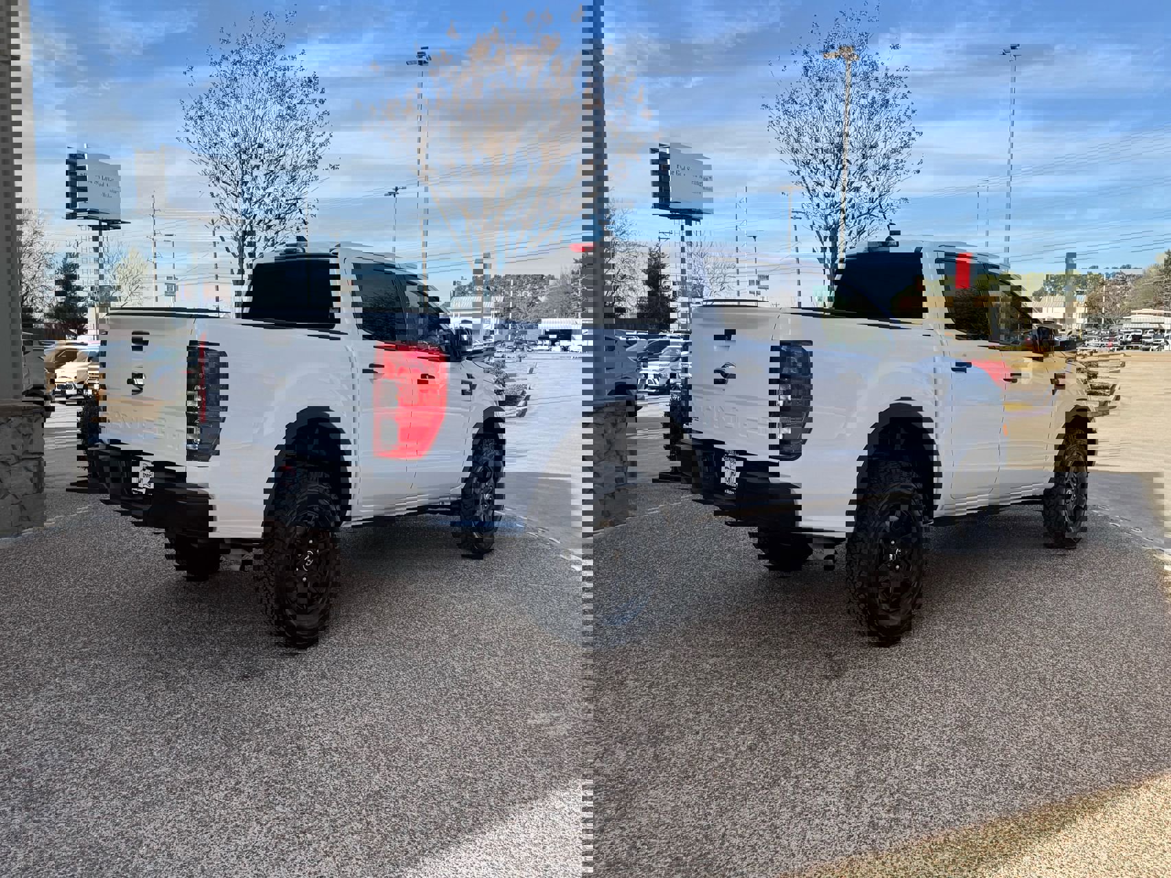 Used 2023 Ford Ranger XL RWD image 4