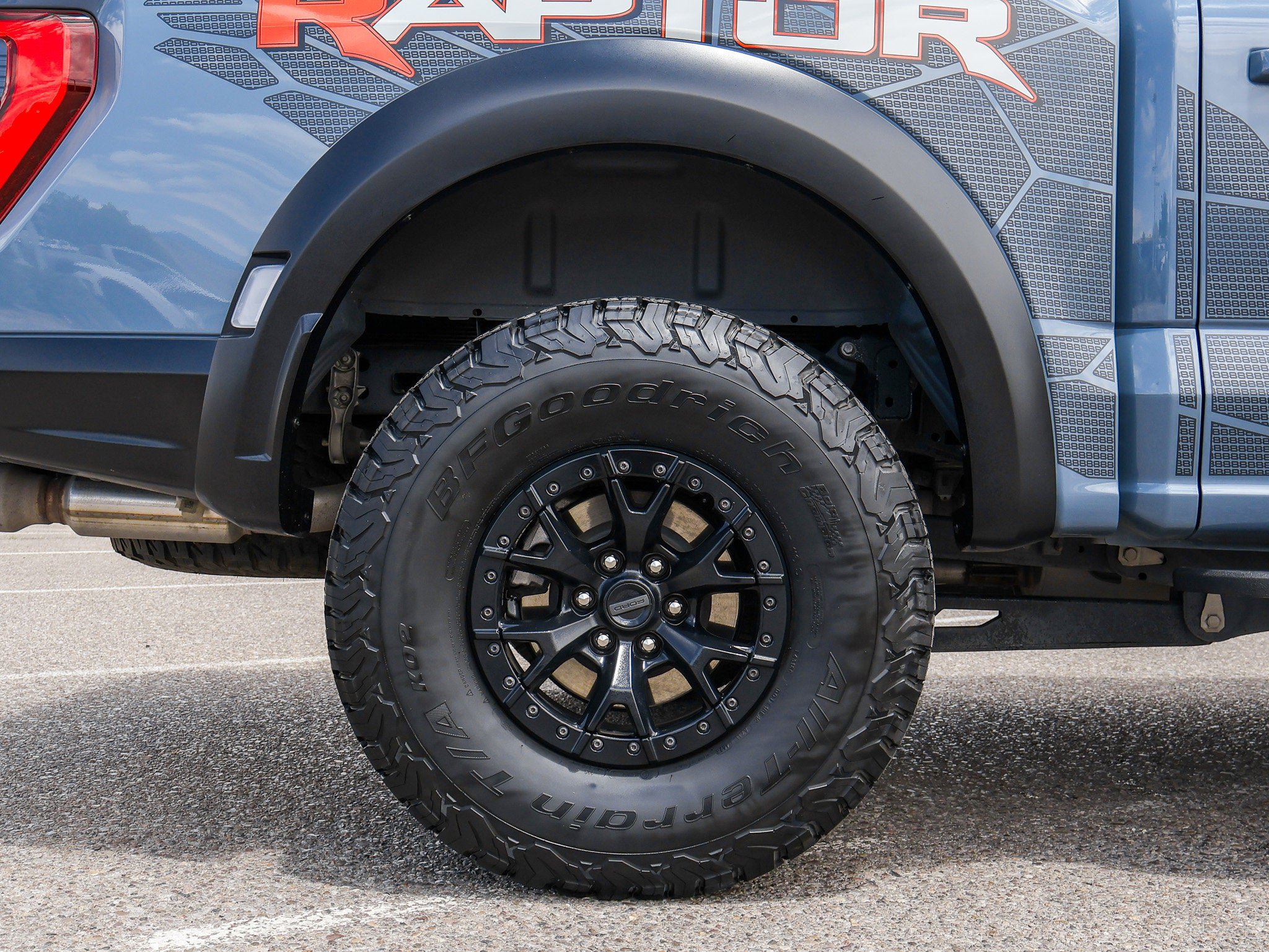 Certified 2023 Ford F150 Raptor w/ Equipment Group 802A Raptor R AWD/4WD image 12