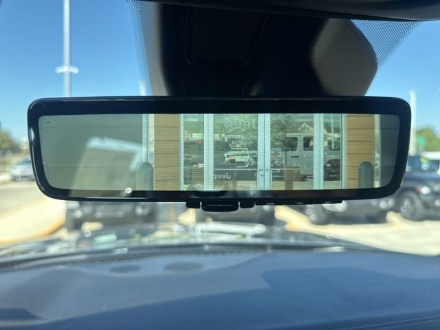 New 2025 Jeep Grand Cherokee L Limited w/ Luxury Tech Group II image 30