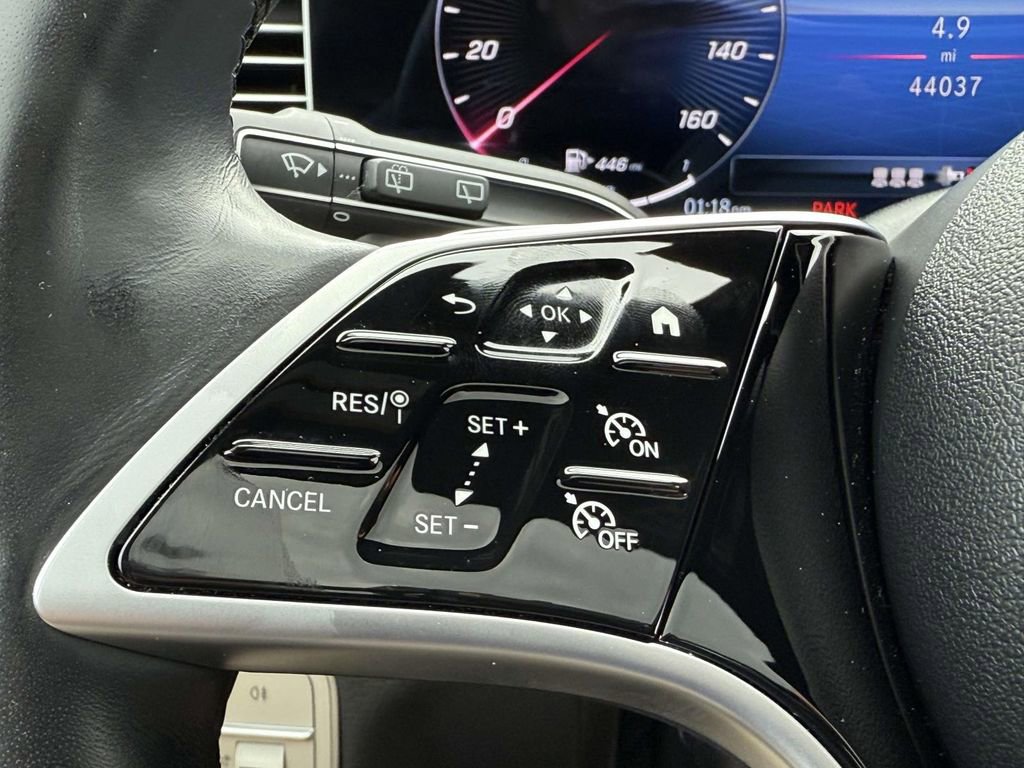 Used 2024 Mercedes-Benz GLE 350 4MATIC image 22