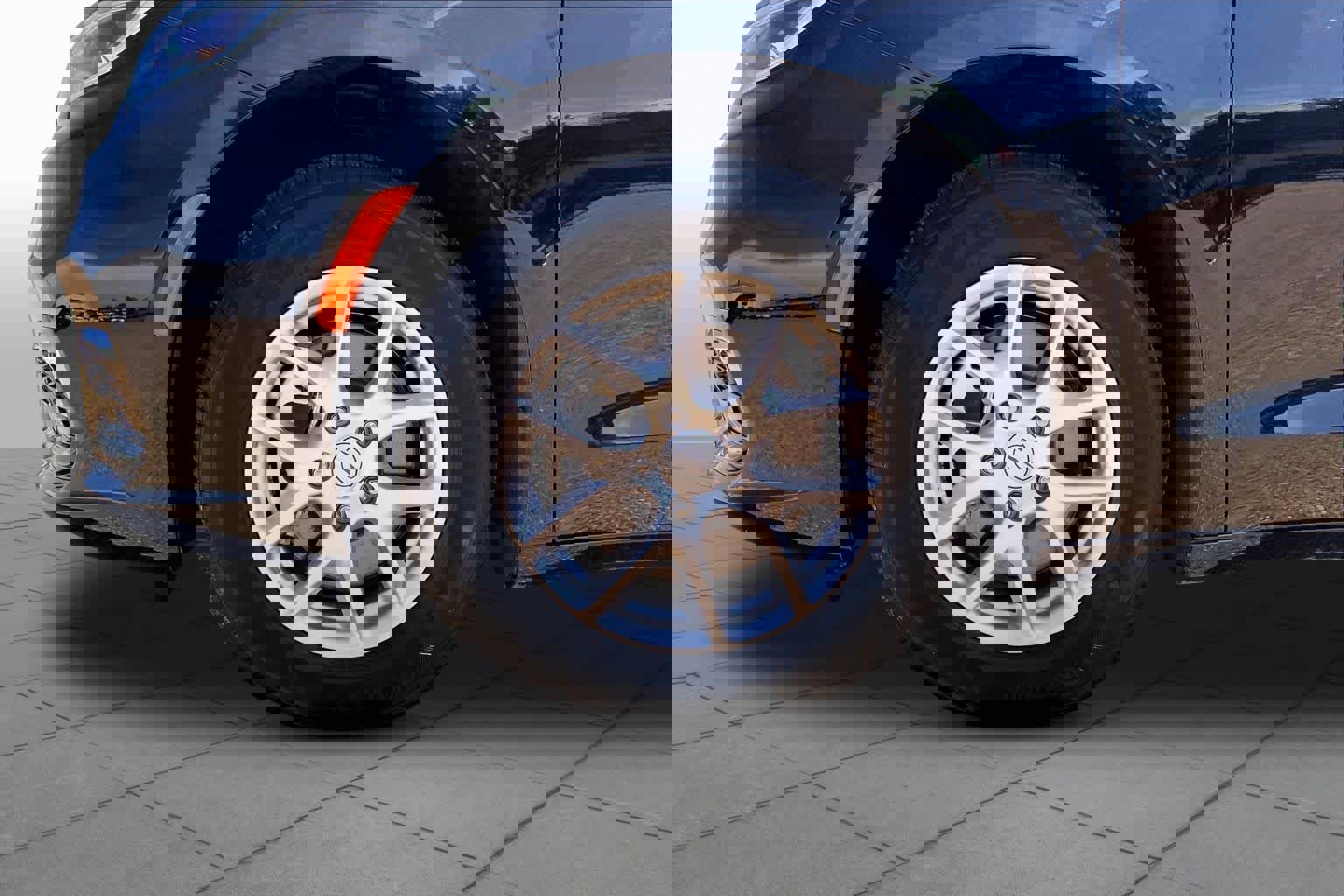 Used 2025 Chrysler Pacifica Select FWD image 11