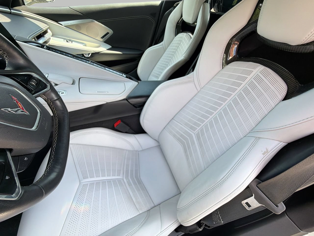 Used 2021 Chevrolet Corvette Stingray Preferred Cpe w/ Z51 Performance Package RWD image 15